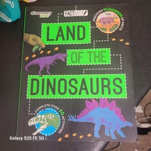 Discovery Kids Land of the Dinosaurs Activity Book
